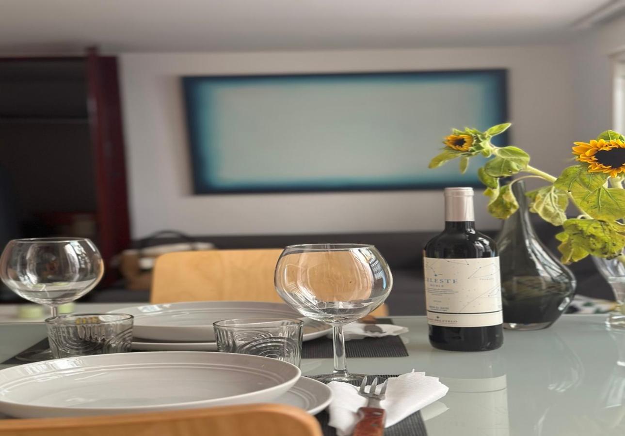 Home Art Refino Malaga Ngoại thất bức ảnh