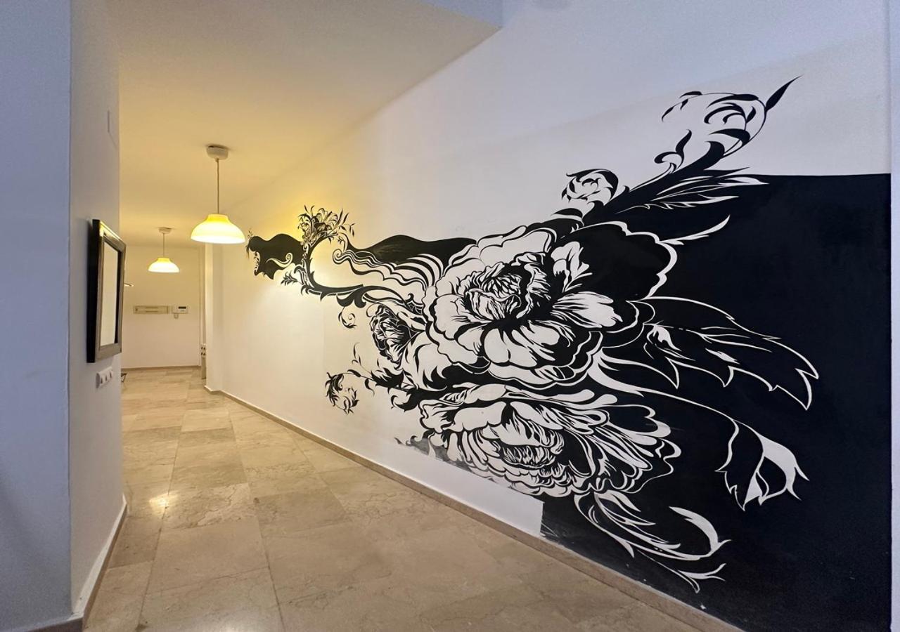 Home Art Refino Malaga Ngoại thất bức ảnh